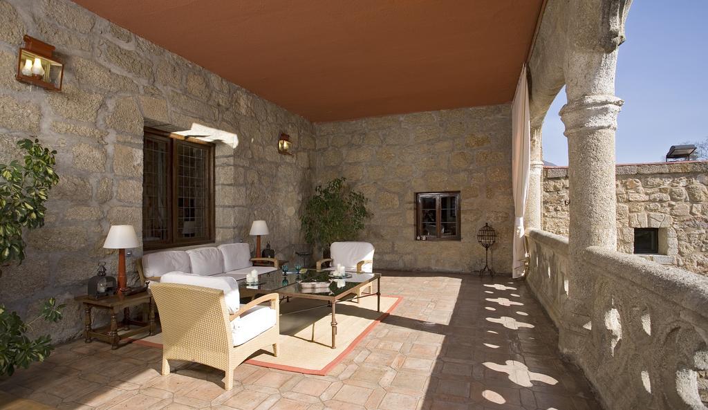 Parador De Jarandilla De La Vera Exterior foto