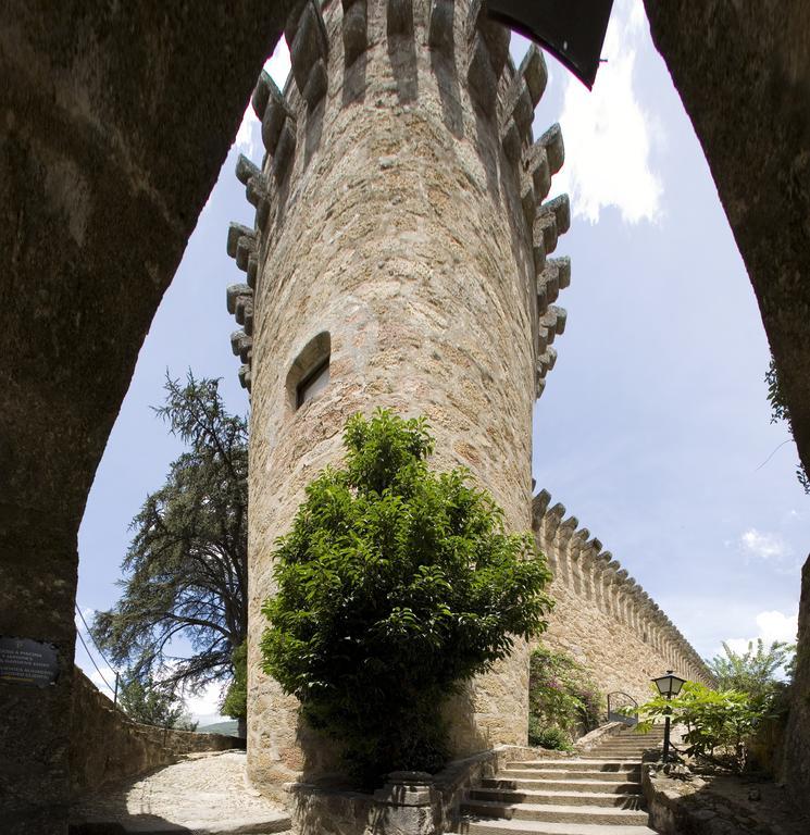 Parador De Jarandilla De La Vera Exterior foto